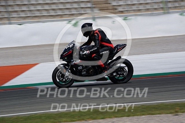 2023_04_05_PBK_32010 | Sportfotografie; SlowMotion; Video; Rennstrecke; Hafeneger; Speer; Racing; RSE; BMW; CBO; Trackday; Motorsportarena; Hockenheimring; Brno; Most; Barcelona; Valencia