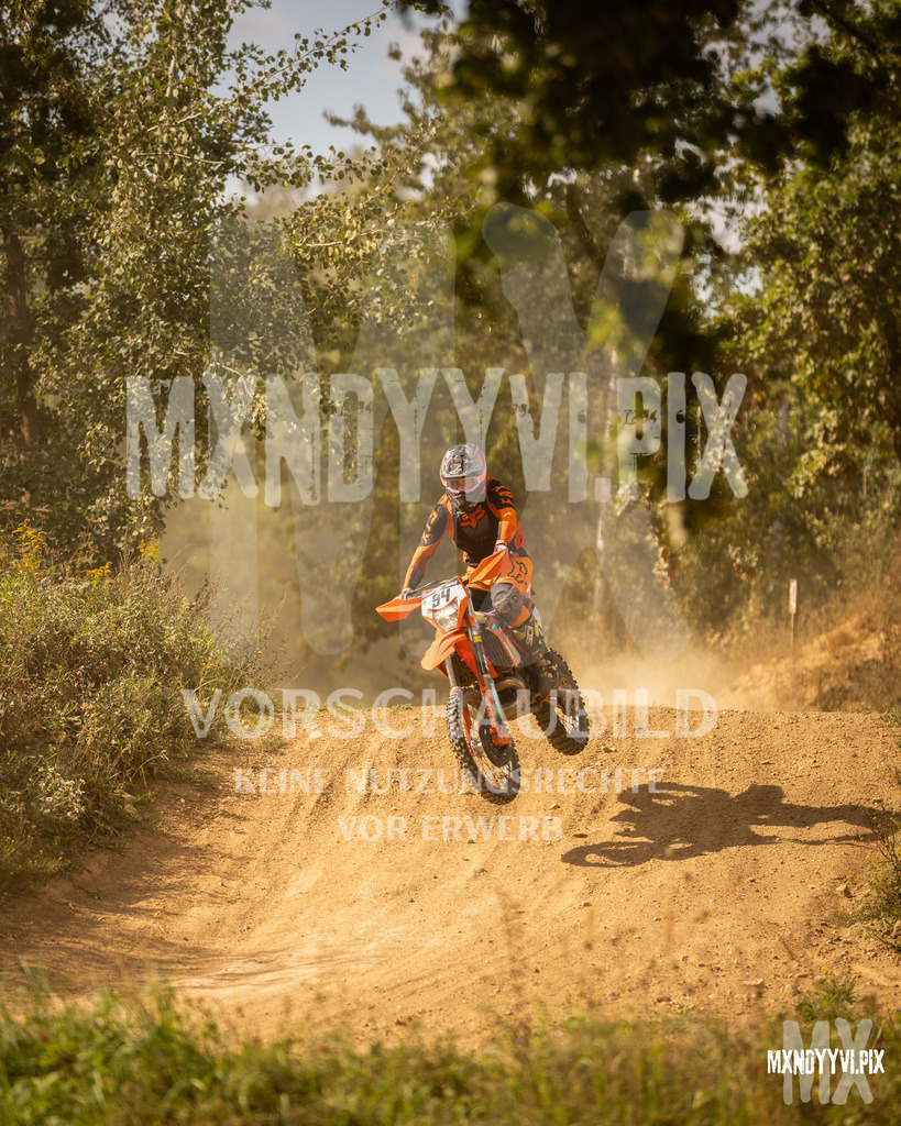 866A2585 | mxndyyvipix