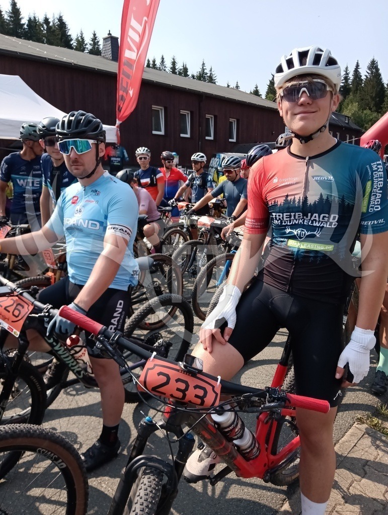 IMG_20260726_102318921 | Fotogalerie der Treibjagd im Dunkelwald - Dein MTB Etappenrennen im Erzgebirge - Realisiert mit Pictrs.com