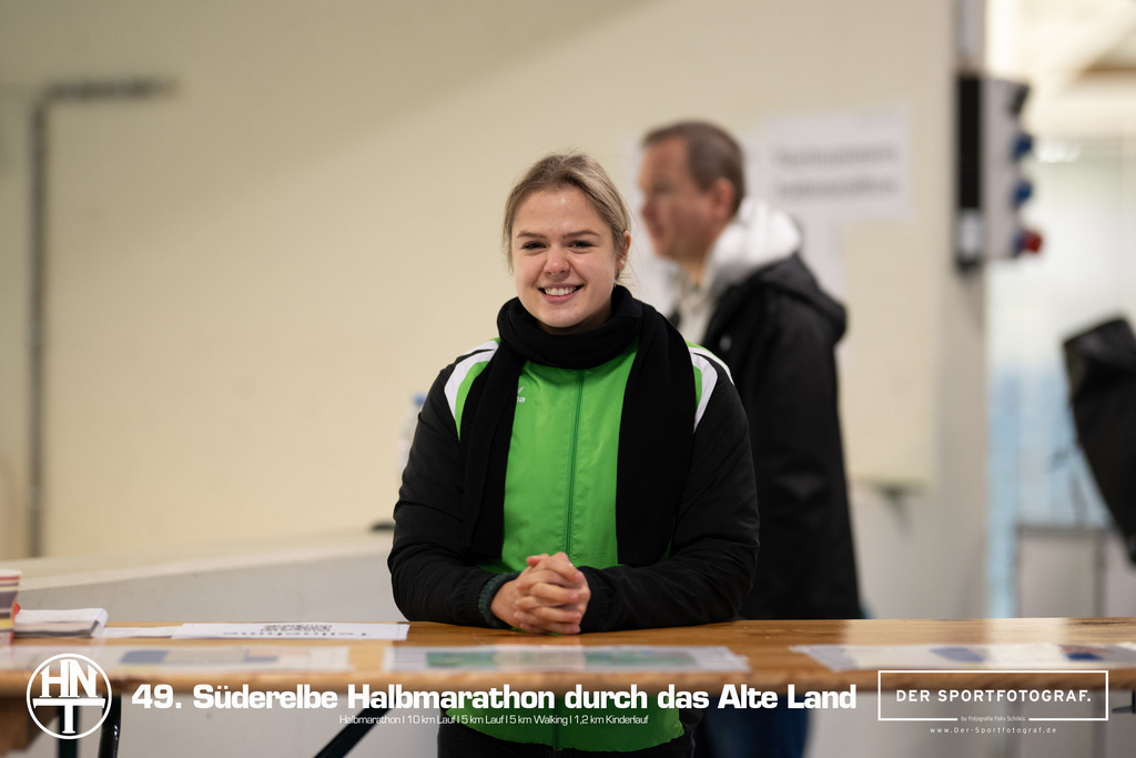 Süderelbe Halbmarathon 2025 I 09.11.2025 I Fotograf_DerSportfotograf.I 00025 | Der Sportfotograf. - Realized with Pictrs.com
