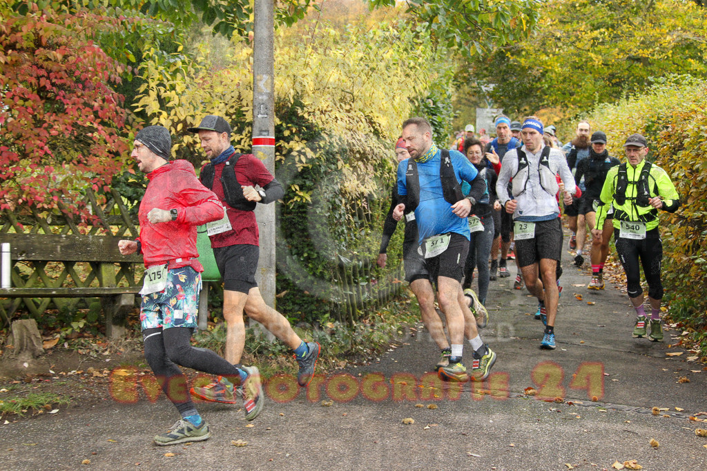 251026_1005_EV4_4091 | Sportfotografie im Rhein-Sieg Kreis, Köln, Bonn, NRW, Rheinland Pfalz, Hessen, etc. Unser Tätigkeitsfeld umfasst den Laufsport vom Volkslauf über den Marathon, Duathlon, Triathon bis zum Ultralauf wie Kölnpfad Ultra oder Schindertrail.