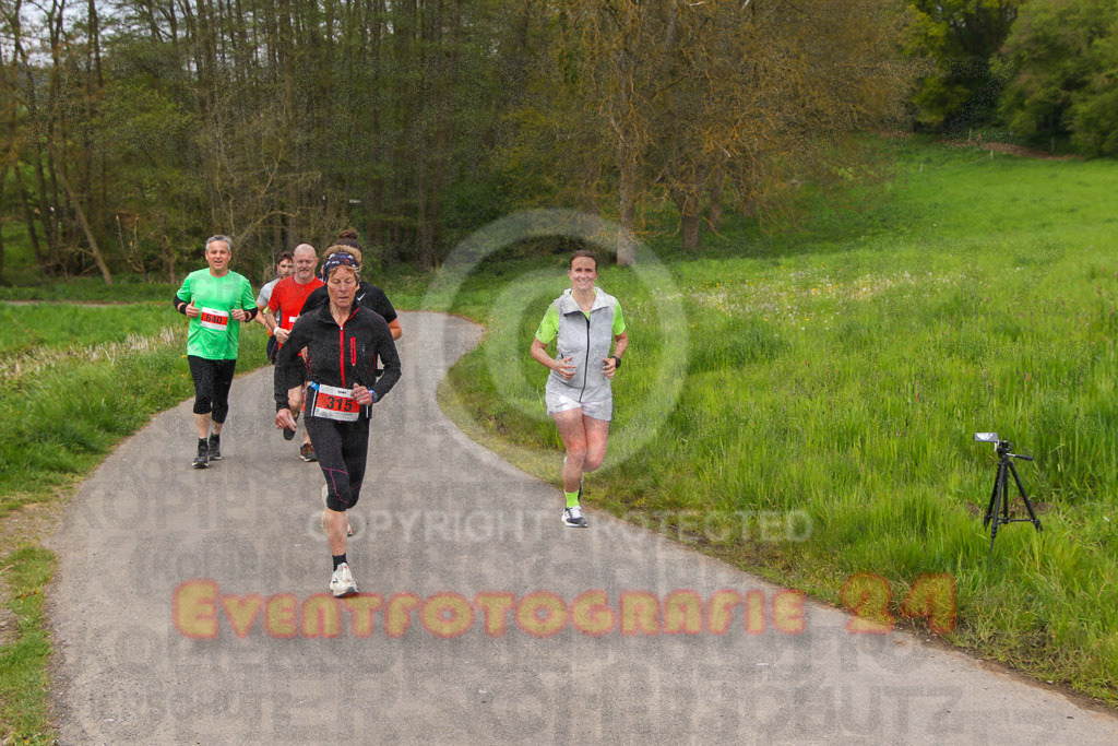220501_1013_EV8_0057 | Sportfotografie im Rhein-Sieg Kreis, Köln, Bonn, NRW, Rheinland Pfalz, Hessen, etc. Unser Tätigkeitsfeld umfasst den Laufsport vom Volkslauf über den Marathon, Duathlon, Triathon bis zum Ultralauf wie Kölnpfad Ultra oder Schindertrail.