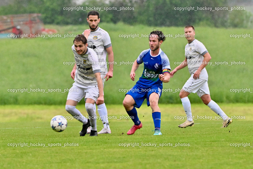 ASKÖ Köttmannsdorf vs. SV Dellach Gail | #8 Daniel Perkonig Köttmannsdorf, #19 Christopher Sallinger ASKÖ Köttmannsdorf, #23 Maximilian Wastian Dellach Gail, #6 Michael Jakopitsch ASKÖ Köttmannsdorf, ASKÖ Köttmannsdorf vs. SV Dellach Gail, ASKÖ Köttmannsdorf vs. SV Dellach Gail am 15.05.2024 in Köttmannsdorf (Sportplatz Köttmannsdorf), Austria, (Photo by Bernd Stefan)