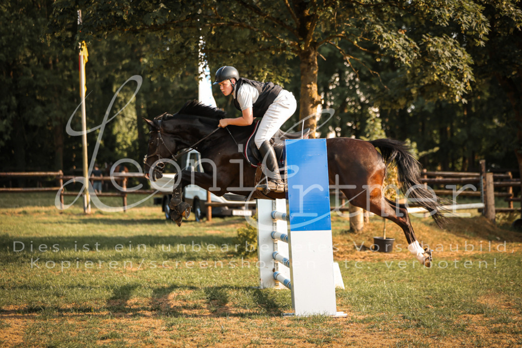 18.FrSpA00078 | Leoni Ertmer Photography - Realisiert mit Pictrs.com