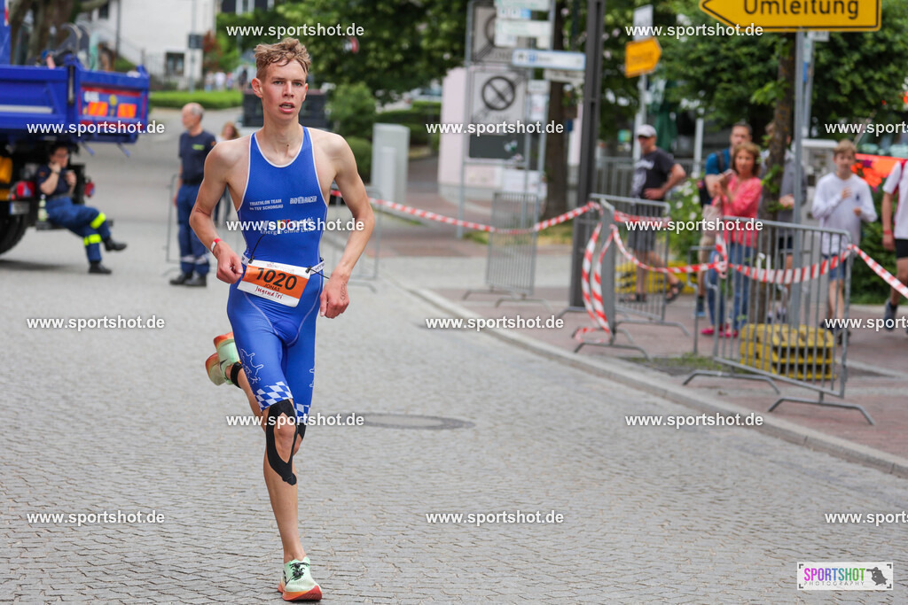 KSZ_3813 | Stadttriathlon Erding 2025. #yourpictrs #sportshot_your_pictrs @Sportshotphotography #stadttriathlonerding Copyright: www.sportshot.de