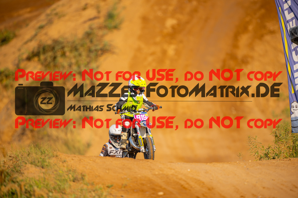 MaZZes-Fotomatrix-20260815-598904 | ROOKIES