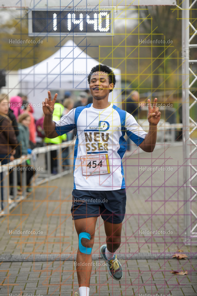 Neusser Erftlauf 2025  | 15km Neusser Erftlauf 2025 Foto: Heldenfoto.de