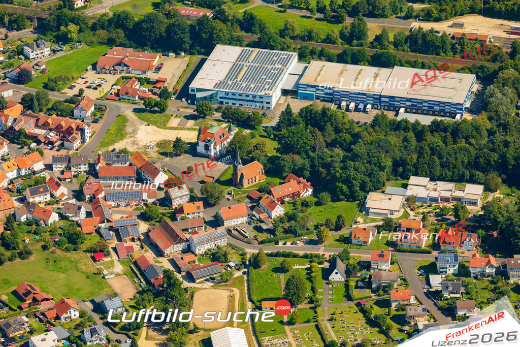Luftaufnahme der Stadt Malsfeld - Die Luftaufnahme wurde 2025 vom UL-Flugzeug heraus erstellt ( keine Drohne ) - Hochauflösende Luftaufnahme - für professionelle Ausdrucke geeignet. Die Geschenkidee !Hier alle&nbsp;Infos zur Lizenzierung der LuftaufnahmeWir fliegen auch dieses Jahr wieder in Ihre Region um Luftbilder zu erstellen.- Luftbild anfragen