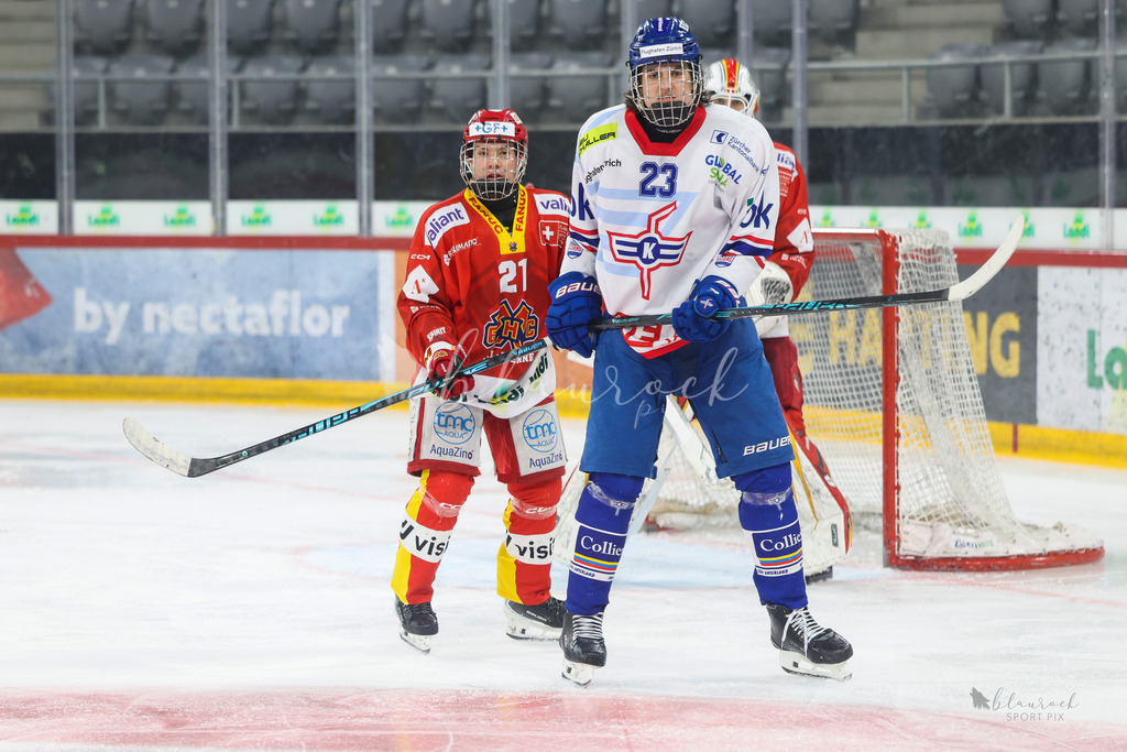 U18_EHCB vs EHCK_wb20260308-1191 | Sportbilder, Sportfotograf, Hochzeits- und Eventfotografin, Flugshows, Portraits und Tiershooting, Aviation, Downhill, Nationalleague, Swissleague, International