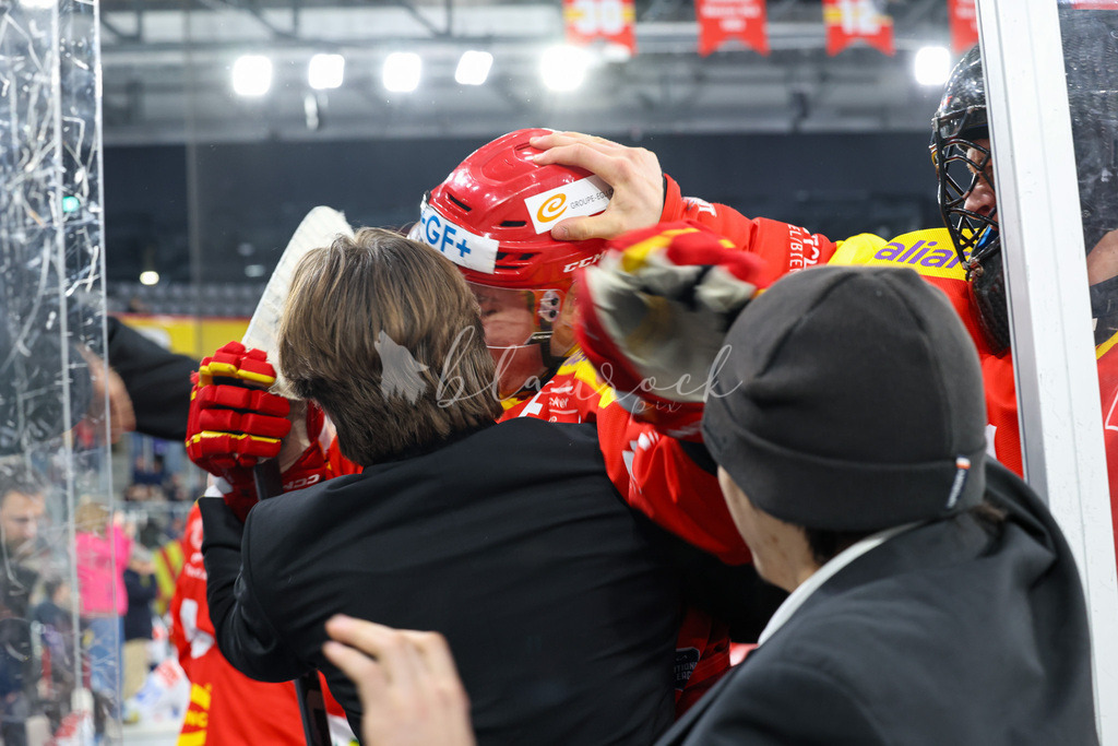 701A4904 | Sportbilder, Sportfotograf, Hochzeits- und Eventfotografin, Flugshows, Portraits und Tiershooting, Aviation, Downhill, Nationalleague, Swissleague, International