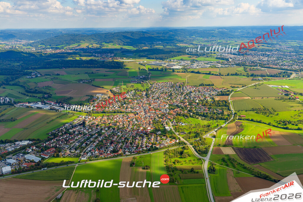 Schrägluftbild  Großaspach  Aspach - Das Luftbild wurde 2025 vom UL-Flugzeug heraus erstellt ( keine Drohne ) - Hochauflösende Luftaufnahme -Nicht vergleichbar mit Google Maps oder Satelittenbilder- Die Geschenkidee !Mit Lizenz und Bildrechte bestellbar