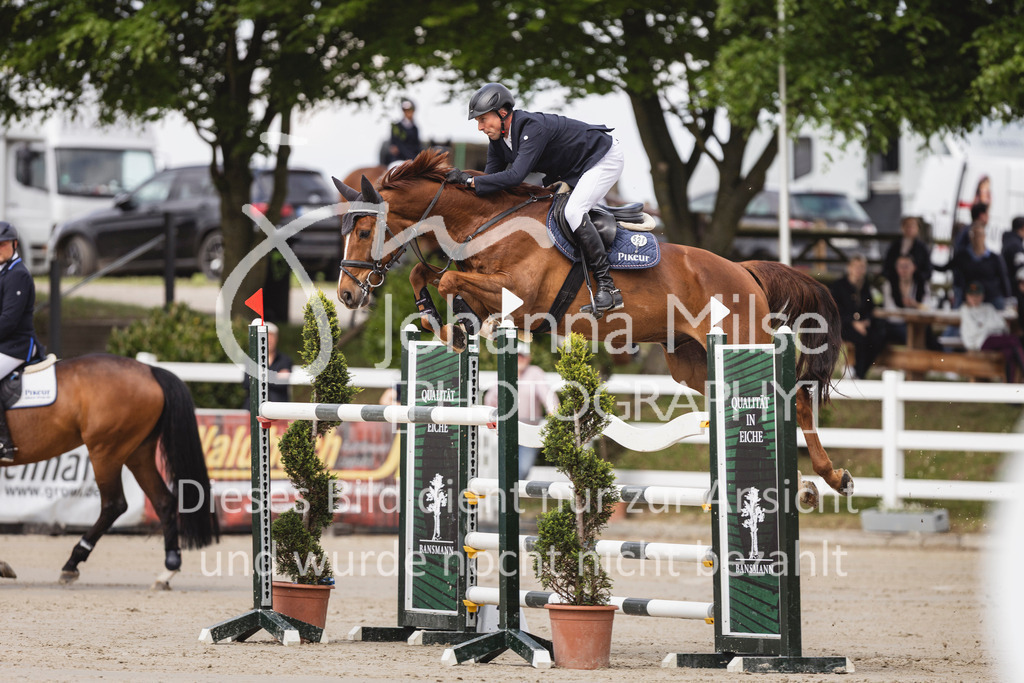 260509_PfSpTa_15_S1-Spr-500 | Deine schönsten Turniermomente als professionelle Fotos! Entdecke hochwertige Pferdesport-Fotografie im Online-Shop. Jetzt Fotos finden & bestellen!