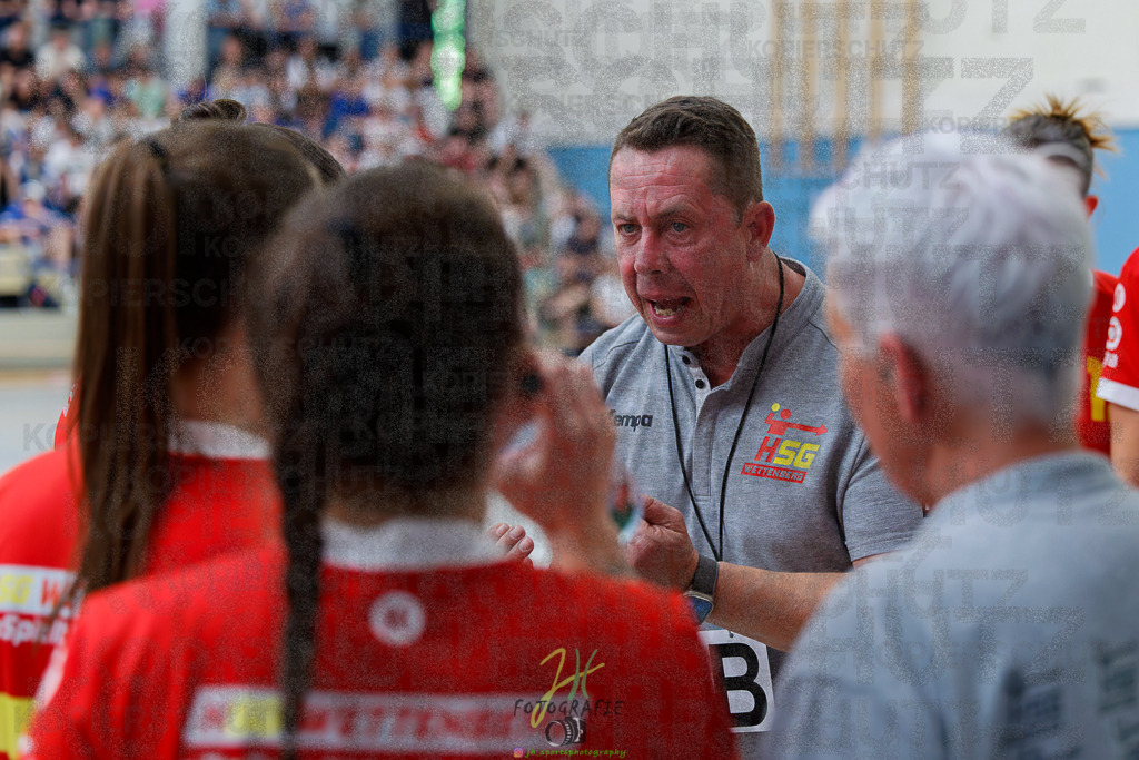 HSG Wettenberg - HSG Lumdatal | Wiederholungs-/Entscheidungsspiel um die Meisterschaft in der Frauen Oberliga Mitte und Aufstieg in die RegionalligaHSG Wettenberg - HSG Lumdatal am 11.05.2025 in Launsbach (Wettenberg) (Halle GS Launsbach (Wettenberg))Photo © 2025 - Jörg Heinrich - Realisiert mit Pictrs.com