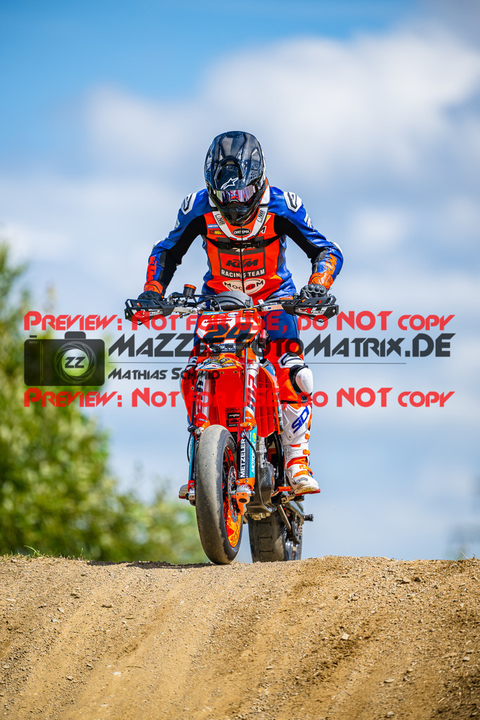 MaZZes_FotoMatrix_240713_6007705_9121 | S4
