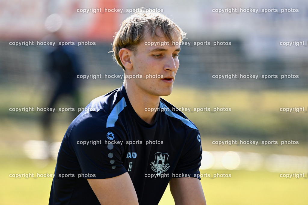 ATUS Velden vs. SPG LASK Amateure OÖ | #3 Marlon Louis Winter ATUS Velden, ATUS Velden vs. SPG LASK Amateure OÖ, ATUS Velden vs. SPG LASK Amateure OÖ am 07.03.2026 in Velden (Wald Arena Velden), Austria, (Photo by Bernd Stefan)
