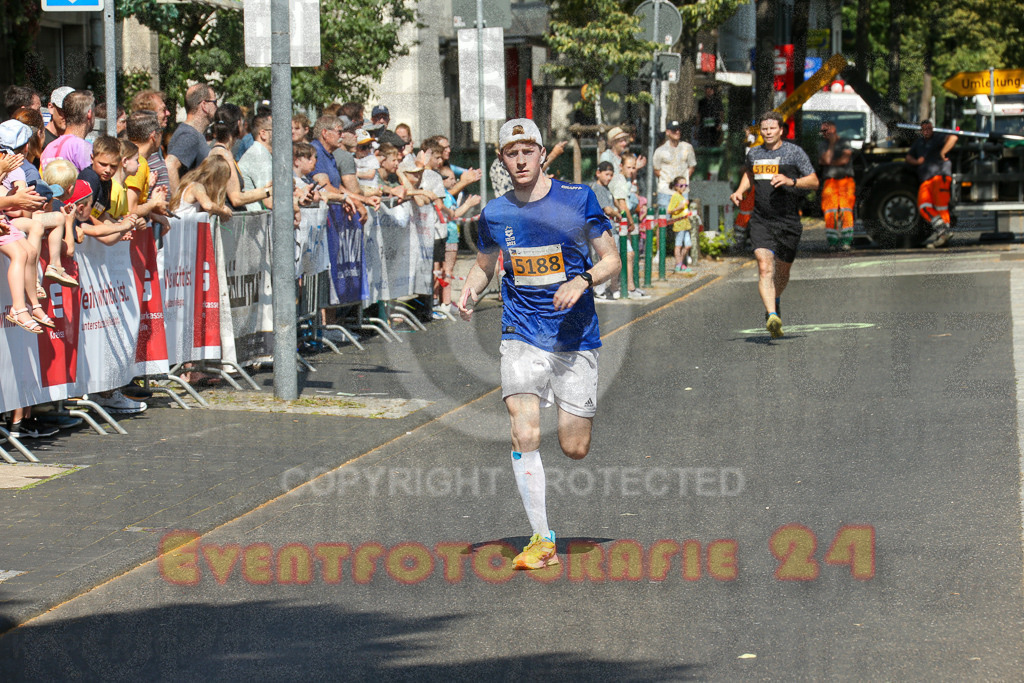 250621_1041_EX1_2091 | Sportfotografie im Rhein-Sieg Kreis, Köln, Bonn, NRW, Rheinland Pfalz, Hessen, etc. Unser Tätigkeitsfeld umfasst den Laufsport vom Volkslauf über den Marathon, Duathlon, Triathon bis zum Ultralauf wie Kölnpfad Ultra oder Schindertrail.