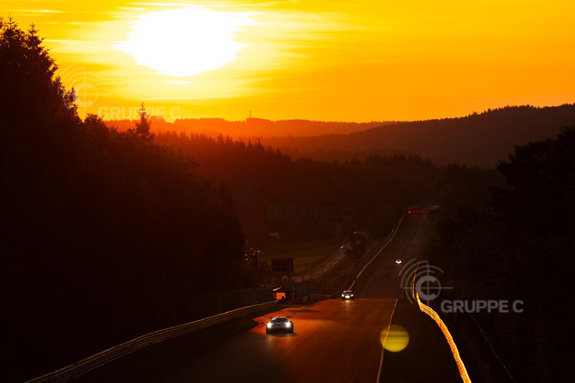 24hNbr25_062205402801884GT_GT | 53. ADAC RAVENOL 24h Nürburgring 2025 - Foto: Gruppe C Photography - Realisiert mit Pictrs.com