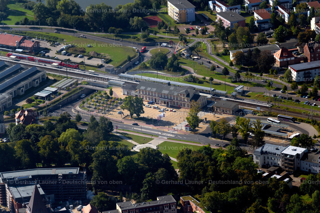 4061114 | Online-Shop für Luftbilder aus Deutschland. Seit über 45 Jahren baut Gerhard Launer das Luftbildarchiv mit unterschiedlichsten Themen stetig weiter aus.