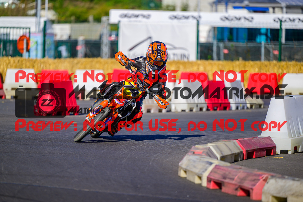 MaZZes_Fotomatrix_20241005_6021986_3513 | JUNIOR