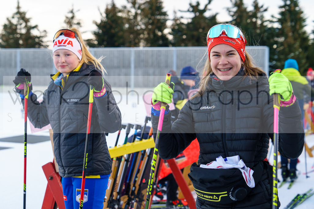 DSC Oberwiesenthal | Vom 19. - 21. Januar fand in der Sparkassen-Skiarena Oberwiesenthal der DSV E.INFRA Schülercup Biathlon statt.