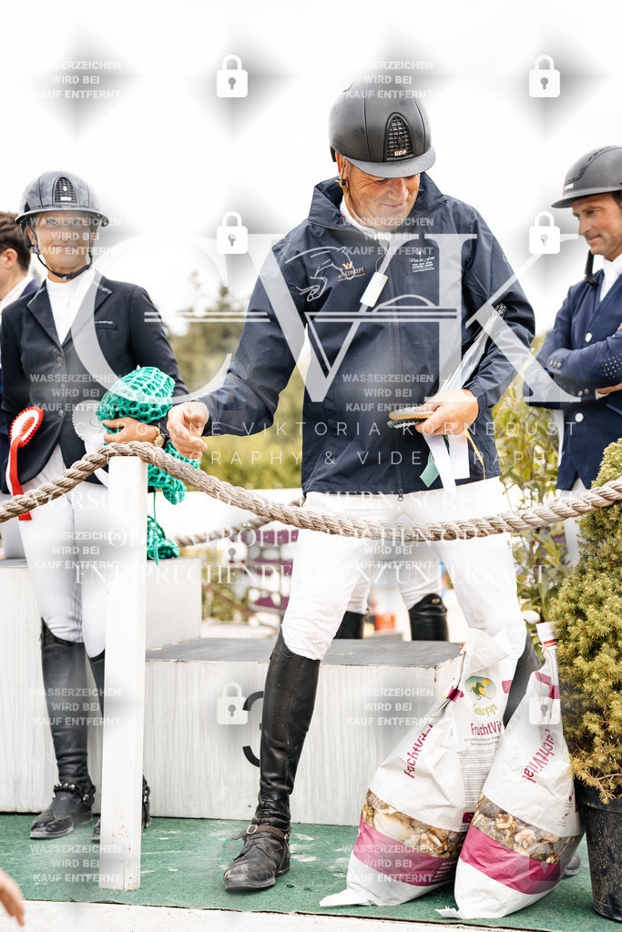 CK703717 | Turnierfotografie Pferdefotografie Trier Rheinland-Pfalz Pferdesport Reitsport Tierfotografie Sportfotografie Pferdevideo Pferdevideografie Equestrianvideography equestrianphotography  - Realisiert mit Pictrs.com