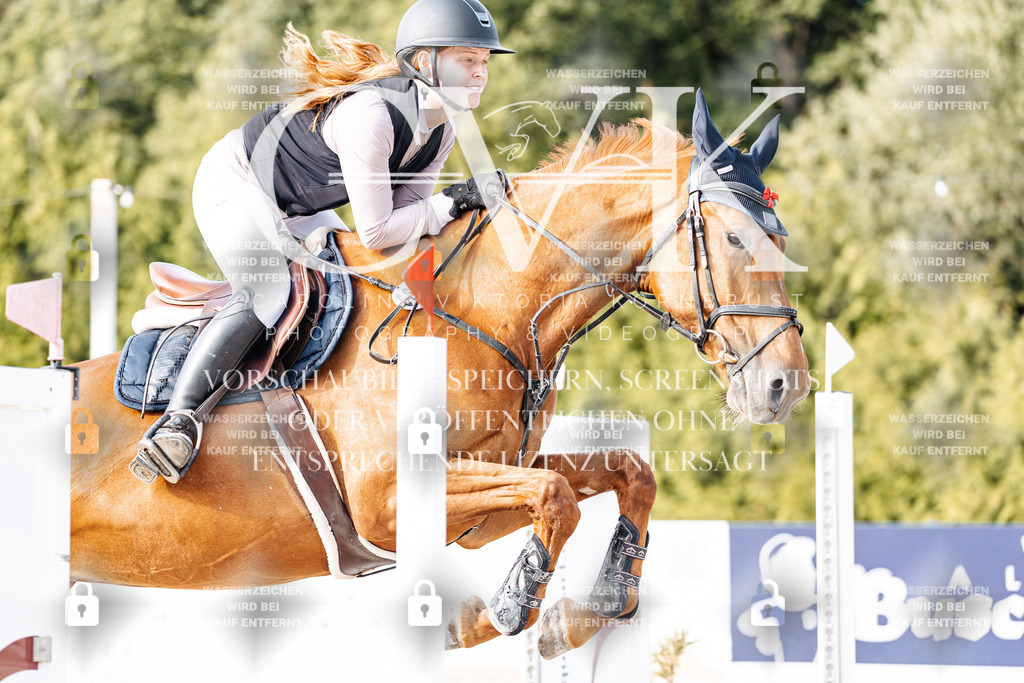 CK906359 | Turnierfotografie Pferdefotografie Trier Rheinland-Pfalz Pferdesport Reitsport Tierfotografie Sportfotografie Pferdevideo Pferdevideografie Equestrianvideography equestrianphotography  - Realisiert mit Pictrs.com
