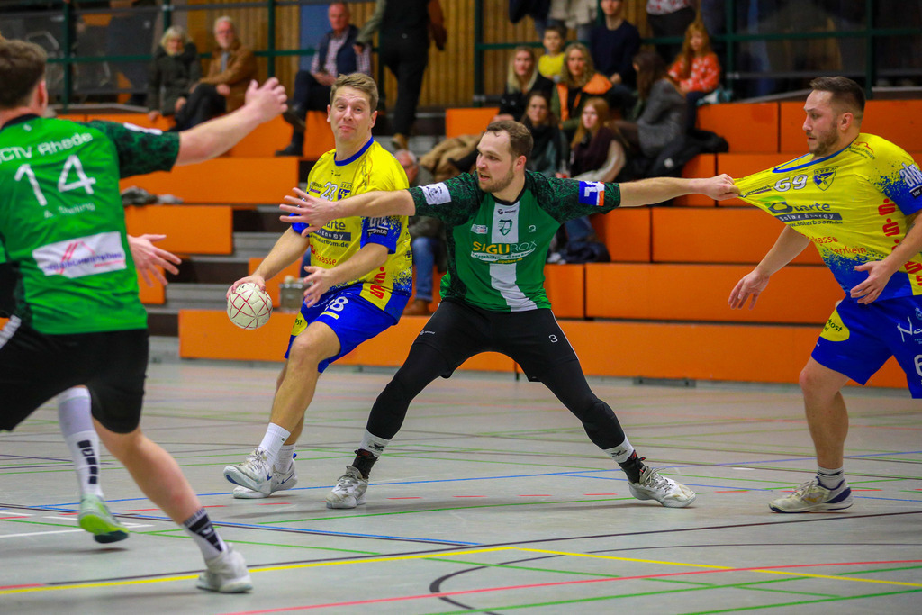 SVN_HcTvRhede_131225_102 | Bildergalerie von Sport-Ereignissen aber auch von weiteren spannenden Dingen - nicht nur vom Niederrhein. In Anlehnung an den bekannten Spruch von Hanns Dieter Hüsch heißt das Motto: "Niederrhein ist überall".  - Realisiert mit Pictrs.com