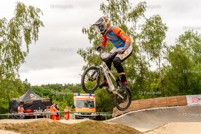 BayBMX2026-04992 | Fotogalerie von Thomas Dettweiler mit Eventbildern und lizenzfreien Fotos. Perfekt als Wandbild, für Büro, Website oder private Nutzung. - Realisiert mit Pictrs.com