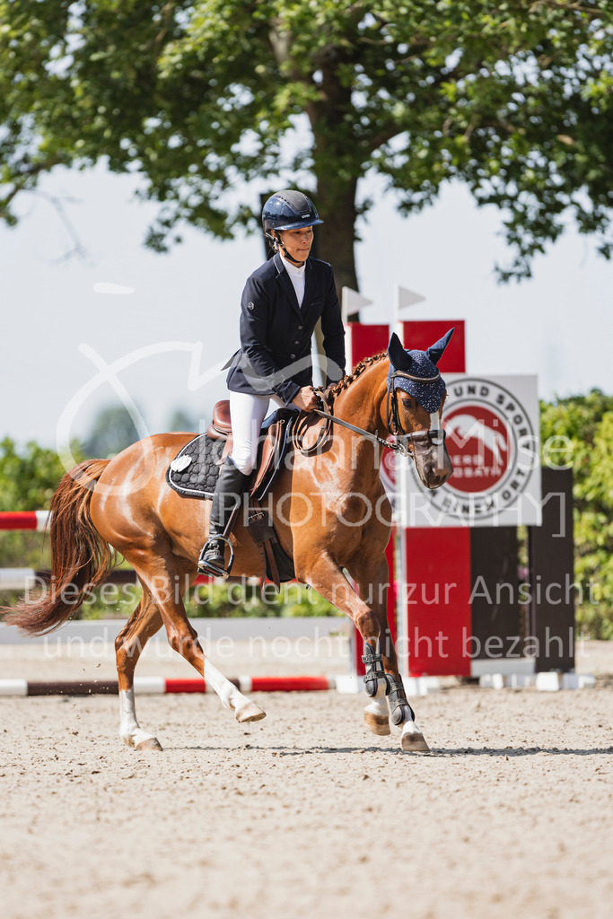 250621_Lemwerder_QualiBuChaPonys5j-134 | Deine schönsten Turniermomente als professionelle Fotos! Entdecke hochwertige Pferdesport-Fotografie im Online-Shop. Jetzt Fotos finden & bestellen!