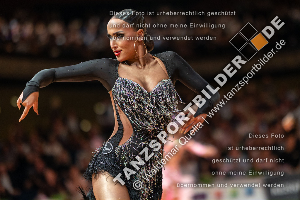 20230812-13585 | Hier finden Sie Tanz Bilder vom Latein und Standard Formationen tanzen. Sportbilder vom Tanzsport. Schöne Fotos und von Weltmeisterschaft, Europameisterschaft, Bundesliga, Regionalliga, Oberliga und Landesliga sowie von GOC Stuttgart, DanceComp, WM Bremen
