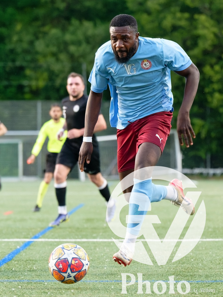 US Carouge II  v Viseu United  - 4eme ligue Groupe 3 | Geneva, Switzerland - May 20 : during the 4eme ligue Groupe 3  match between US Carouge II  and Viseu United  at Stade de la Fontenette  on May 20 , 2026 in Geneva, Switzerland.