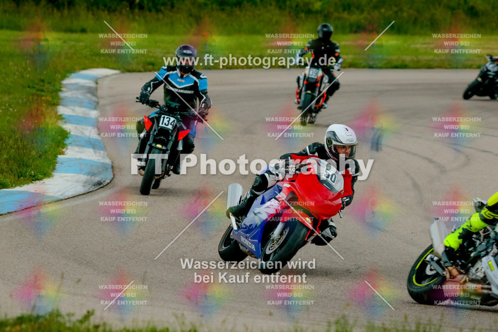 _7D20031 | Hier findet Ihr Bilder von Touristenfahrten auf der Nürburgring Nordschleife oder von anderen Veranstaltungen die ich besucht habe. Viel Spass beim Durch Schauen 