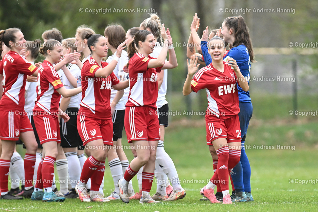 Fußball I Frauen I Saison 2024-25 I Oberliga I FC Jesteburg-Bendestorf - SpVg Aurich Frauen I 13.4.2025 | a-hannig - Realisiert mit Pictrs.com