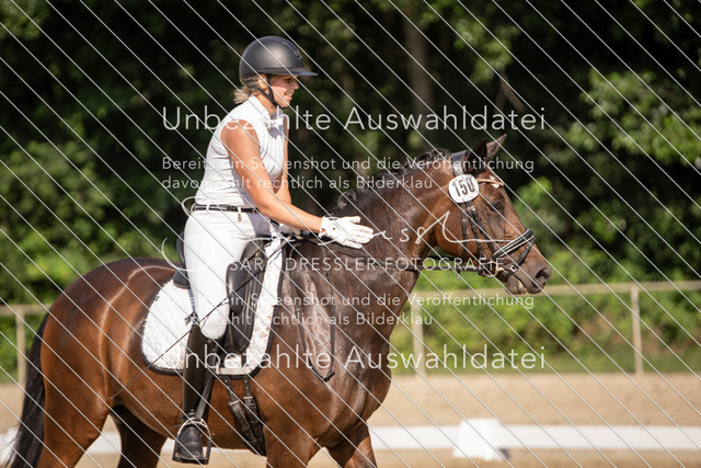 SD_Verl_07930 | saradresslerfotografie - Realisiert mit Pictrs.com