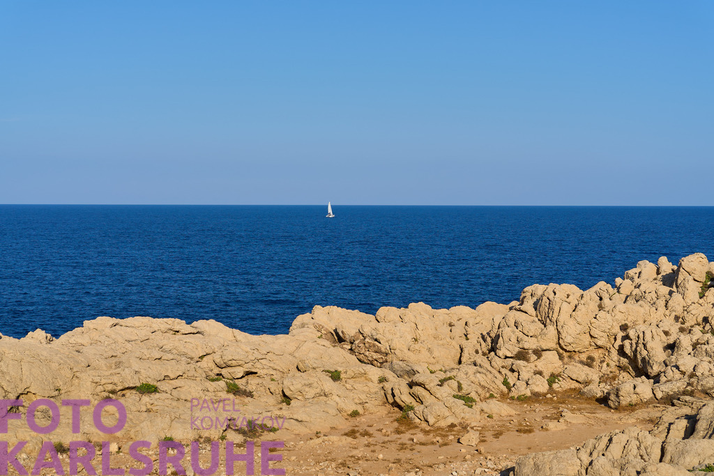 Einsames Yacht bei Cala Gat, Mallorca | Perfekte Möglichkeit die günstige und hochqualitative Abzüge Ihres Fotos erstellen zu lassen!
Fotoabzüge und Fotogeschenke zur fairen Preisen! - Realisiert mit Pictrs.com