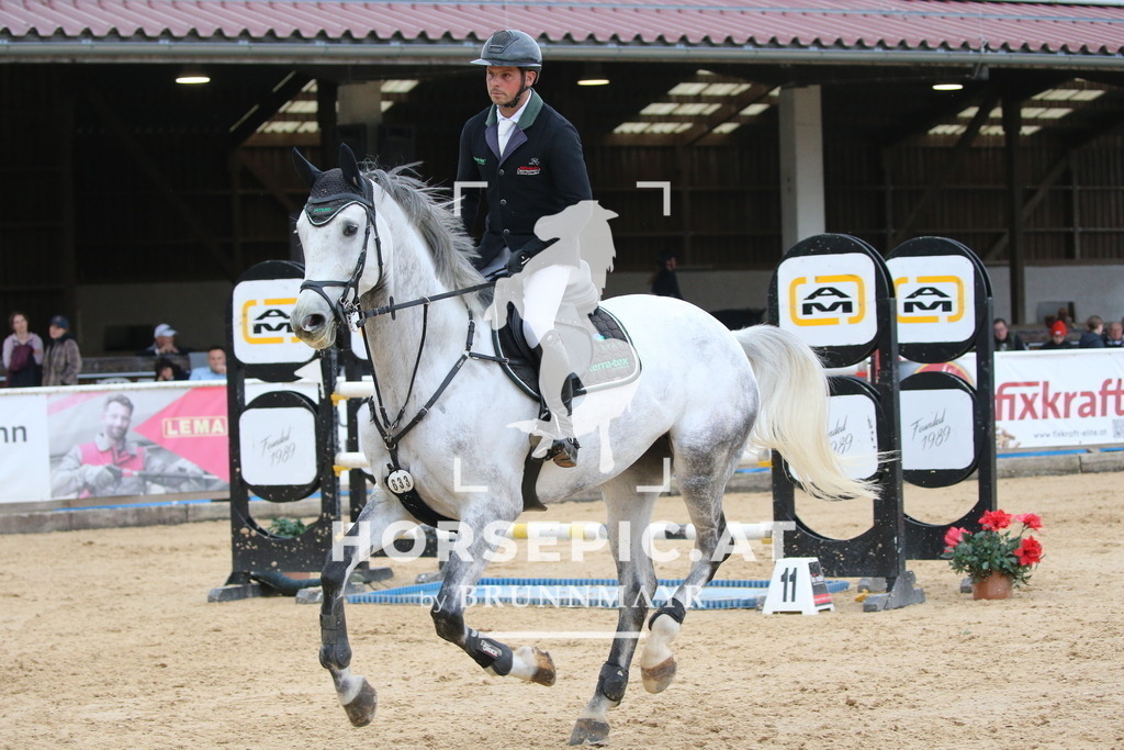 DL2Q6218 | Willkommen bei Brunnmayr - Design & Fotografie – Ihrem Spezialisten für Reitturniere und Pferdeveranstaltungen in Oberösterreich, Salzburg und Bayern! Seit über 17 Jahren sind wir leidenschaftlich dabei.