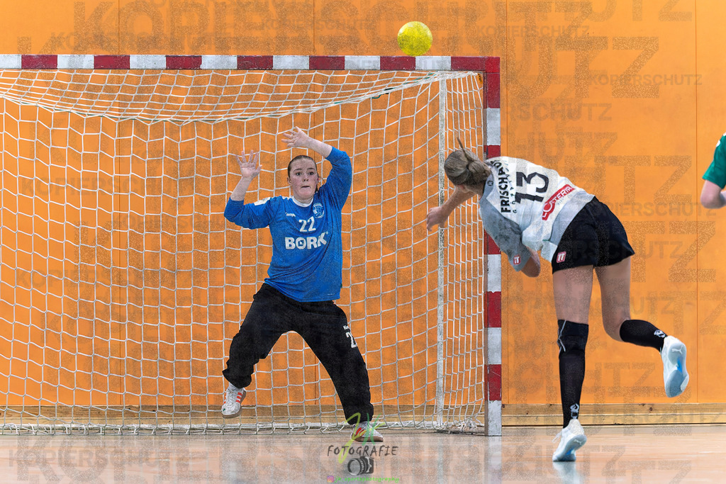 Jugendbundesliga wJA, Pokalrunde, HSG Kleenheim/Langgöns - Frisch Auf Göppingen | Jugendbundesliga wJA, Pokalrunde, HSG Kleenheim/Langgöns - Frisch Auf Göppingen am 28.02.2026 in Oberkleen (Weidig-Halle)Photo © 2026 - Jörg Heinrich - Realisiert mit Pictrs.com
