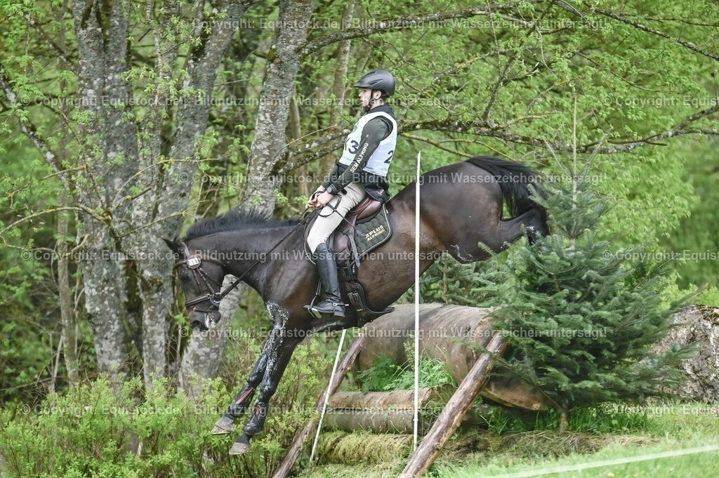 20230513_CCI2_Section2_Gelände_0102 | equistock
