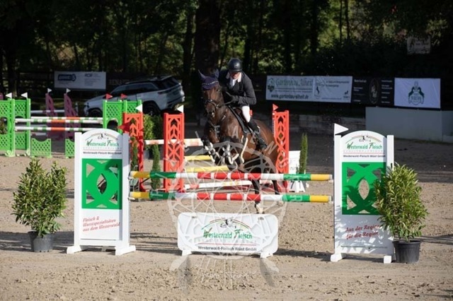 2B4A1052 | pixelfaenger - Realisiert mit Pictrs.com