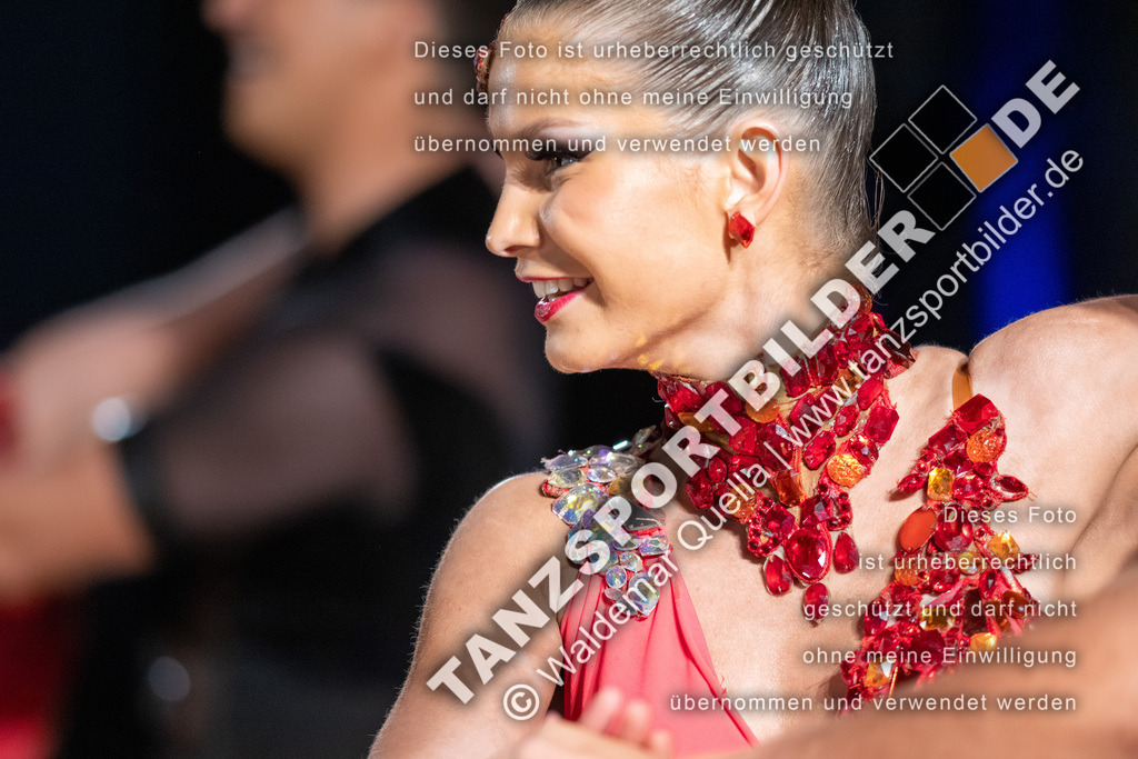 20260321-13451 | Hier finden Sie Tanz Bilder vom Latein und Standard Formationen tanzen. Sportbilder vom Tanzsport. Schöne Fotos und von Weltmeisterschaft, Europameisterschaft, Bundesliga, Regionalliga, Oberliga und Landesliga sowie von GOC Stuttgart, DanceComp, WM Bremen