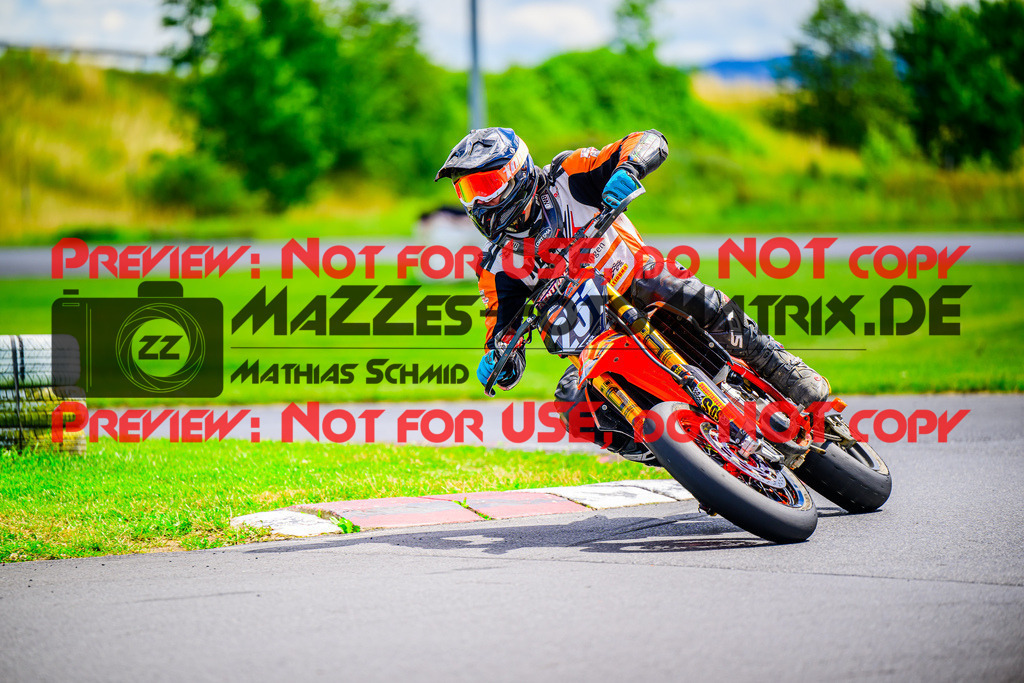 MaZZes_FotoMatrix_240713_6021986_7728 | S2