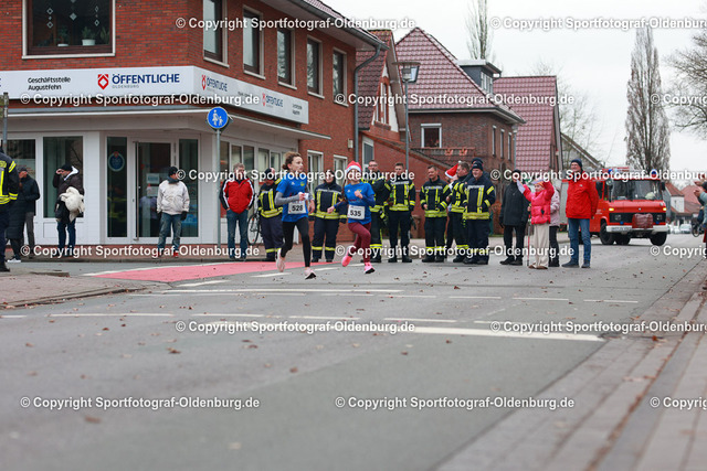 AMLA2672 | Bildershop "Sportfotograf-Oldenburg" mit Fotos von Sportevents in Oldenburg und Umzu. - Realisiert mit Pictrs.com