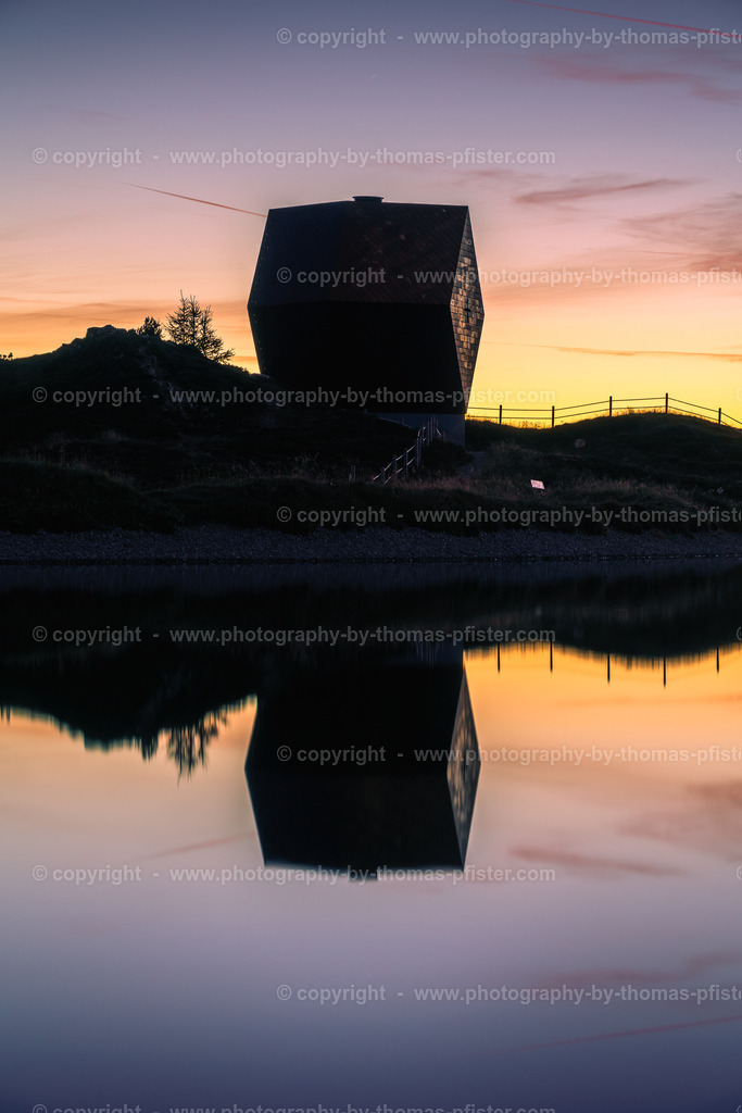 Granatkapelle ohne Schnee copyright  Thomas Pfister-22 | PHOTOGRAPHY BY THOMAS PFISTER