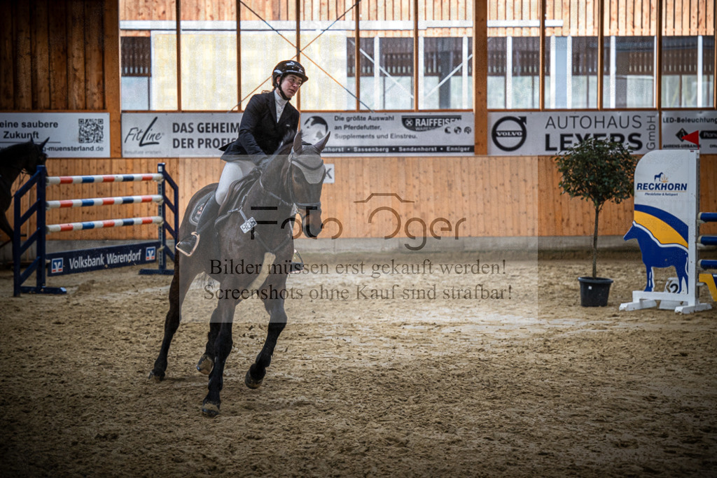 DOS_2249 | Entdecke hochwertige Reitturnierfotos von Foto Oger. Professionell, emotional und authentisch – jetzt Lieblingsmomente im Shop bestellen.Deutschlandweite Turnierfotografie. - Realisiert mit Pictrs.com