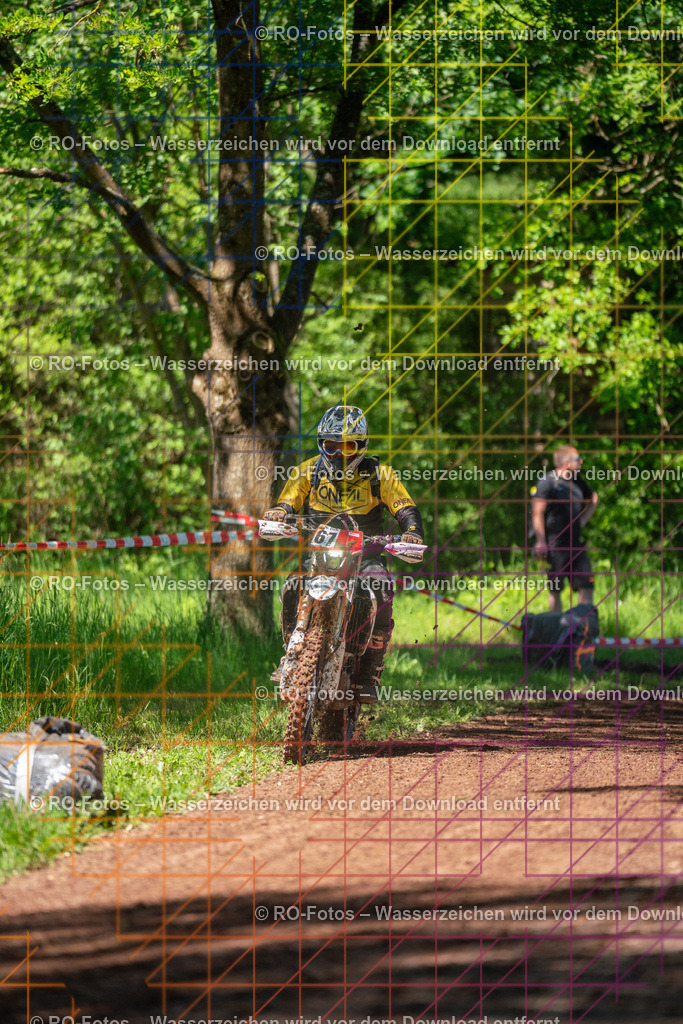 Wolfshausen 2 Lauf -417 | Sportfotografie von RO-Fotos: Motorsport, Motocross, Enduro, Laufveranstaltungen und Triathlon. Professionelle Fotos von Sportlern und Events. - Realisiert mit Pictrs.com