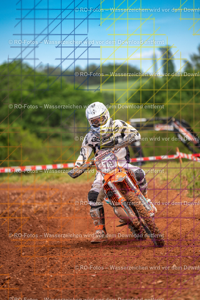 Wolfshausen 3 Lauf -387 | Sportfotografie von RO-Fotos: Motorsport, Motocross, Enduro, Laufveranstaltungen und Triathlon. Professionelle Fotos von Sportlern und Events. - Realisiert mit Pictrs.com