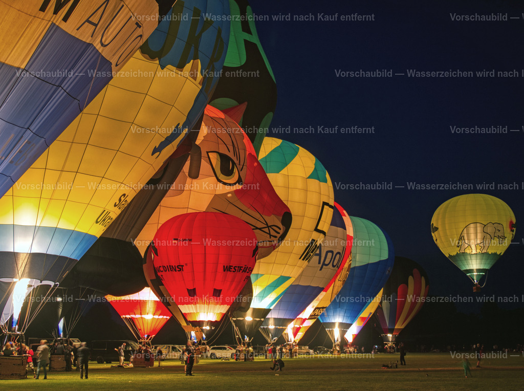 Kieler Woche Night Glow | Nightglow auf dem Nordmarksportfeld zur Kieler Woche. 