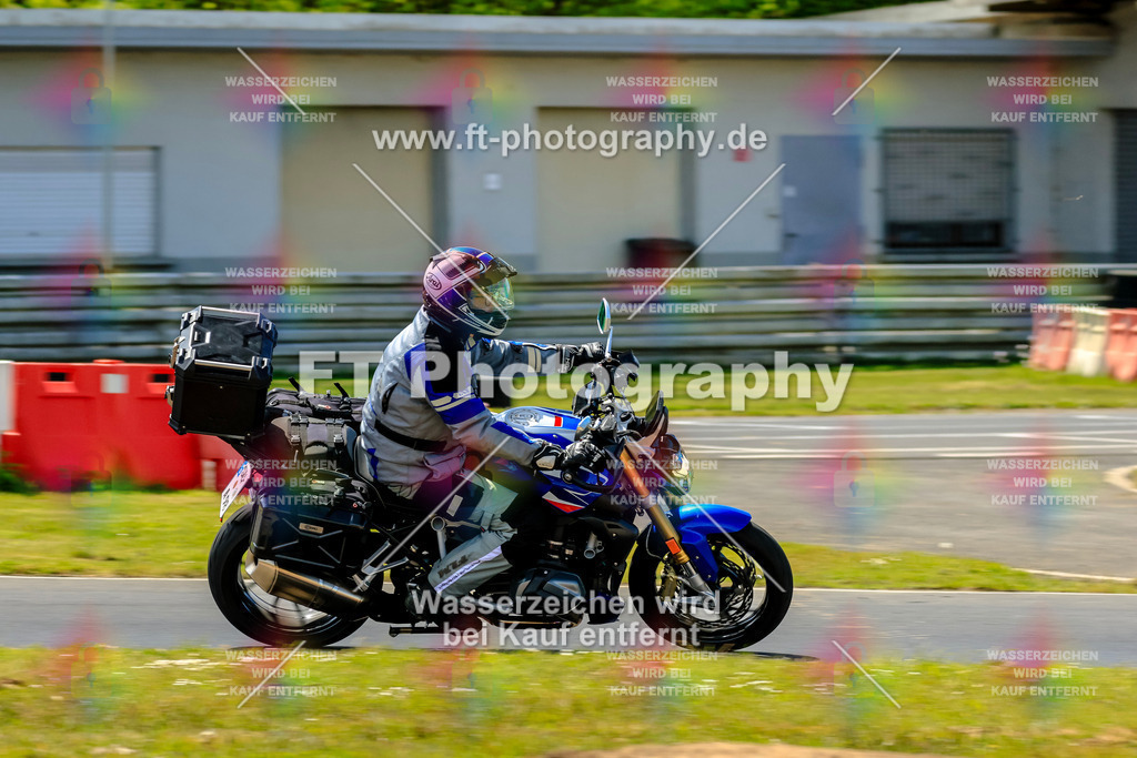 _OTO2121 | Hier findet Ihr Bilder von Touristenfahrten auf der Nürburgring Nordschleife oder von anderen Veranstaltungen die ich besucht habe. Viel Spass beim Durch Schauen 