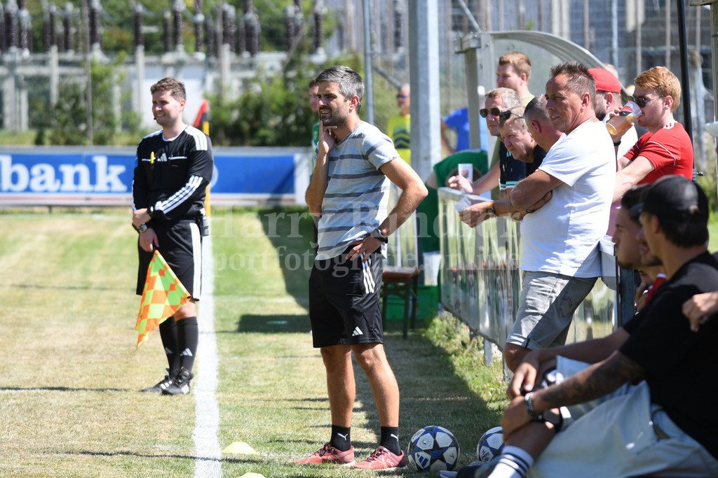 TSV Seebach : TSV Bad Abbach | Andreas Kölbl (Trainer TSV Seebach) - Realisiert mit Pictrs.com