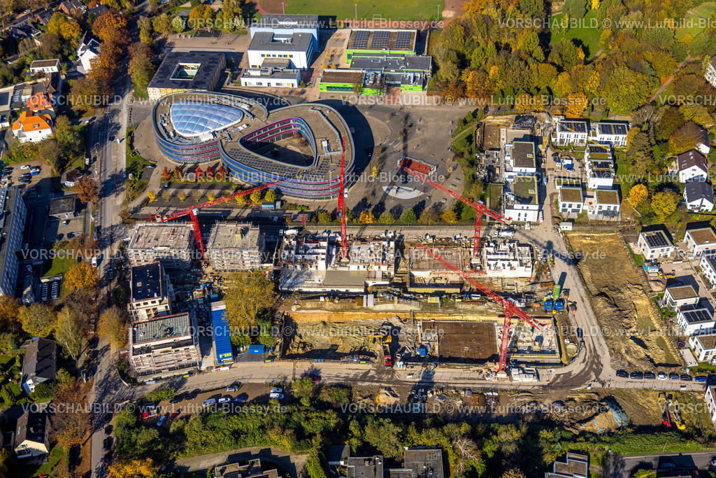 Bochum241016707 | Luftbild, Neues Gymnasium Bochum und Baustelle Quartier 47 Querenburger Straße, Wiemelhausen, Bochum, Ruhrgebiet, Nordrhein-Westfalen, Deutschland